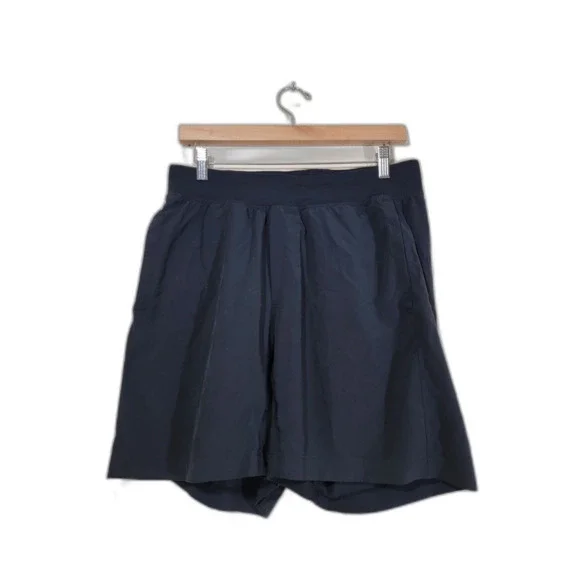Lululemon Men's Black Shorts - Medium - Picture 1 of 6